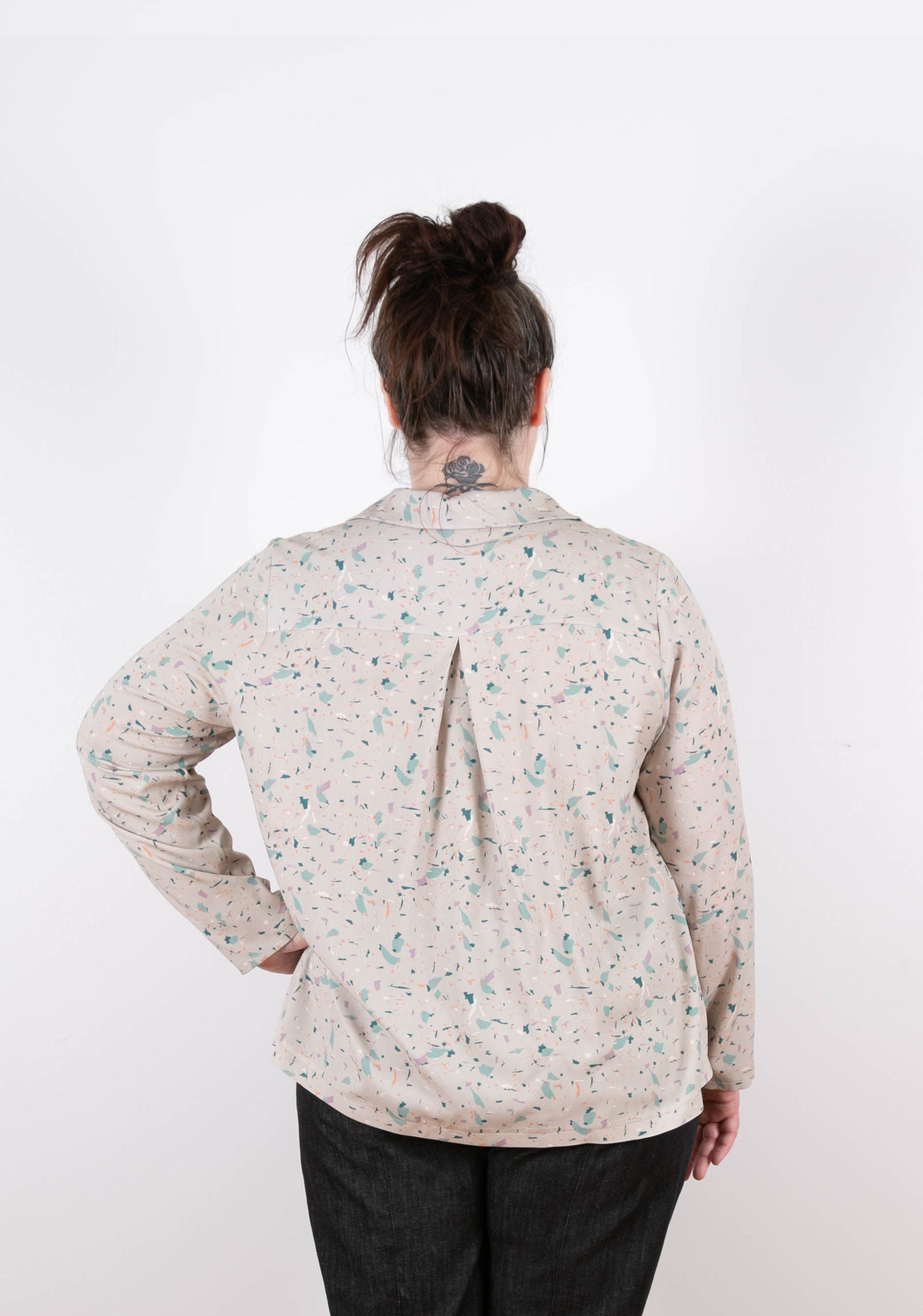Augusta Shirt & Dress Pattern 14-32