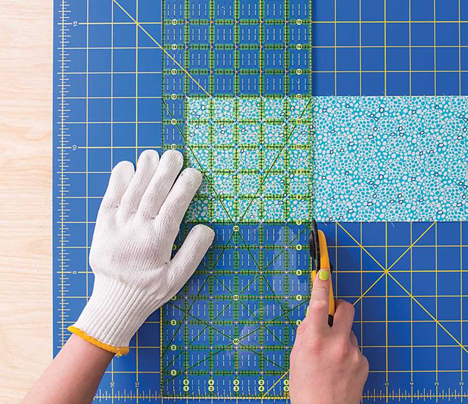 Quiltmaking for Beginners Handy Pocket Guide by Angela Walters