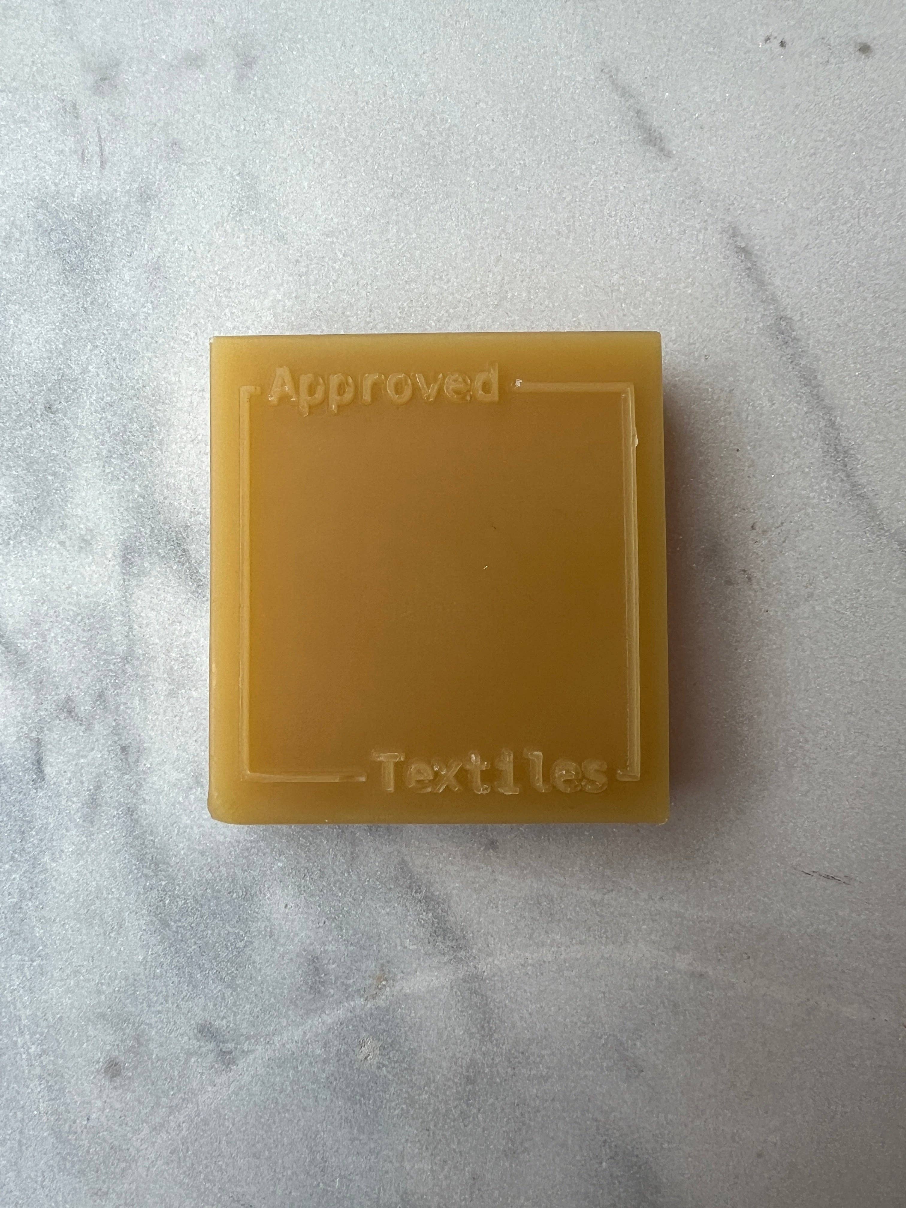 Beeswax Block (24 g)