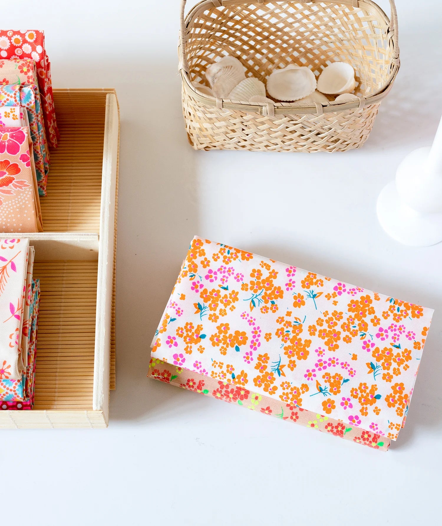 Petit Pan - Hanako White Coated Cotton Fabric Cut - Oil Cloth