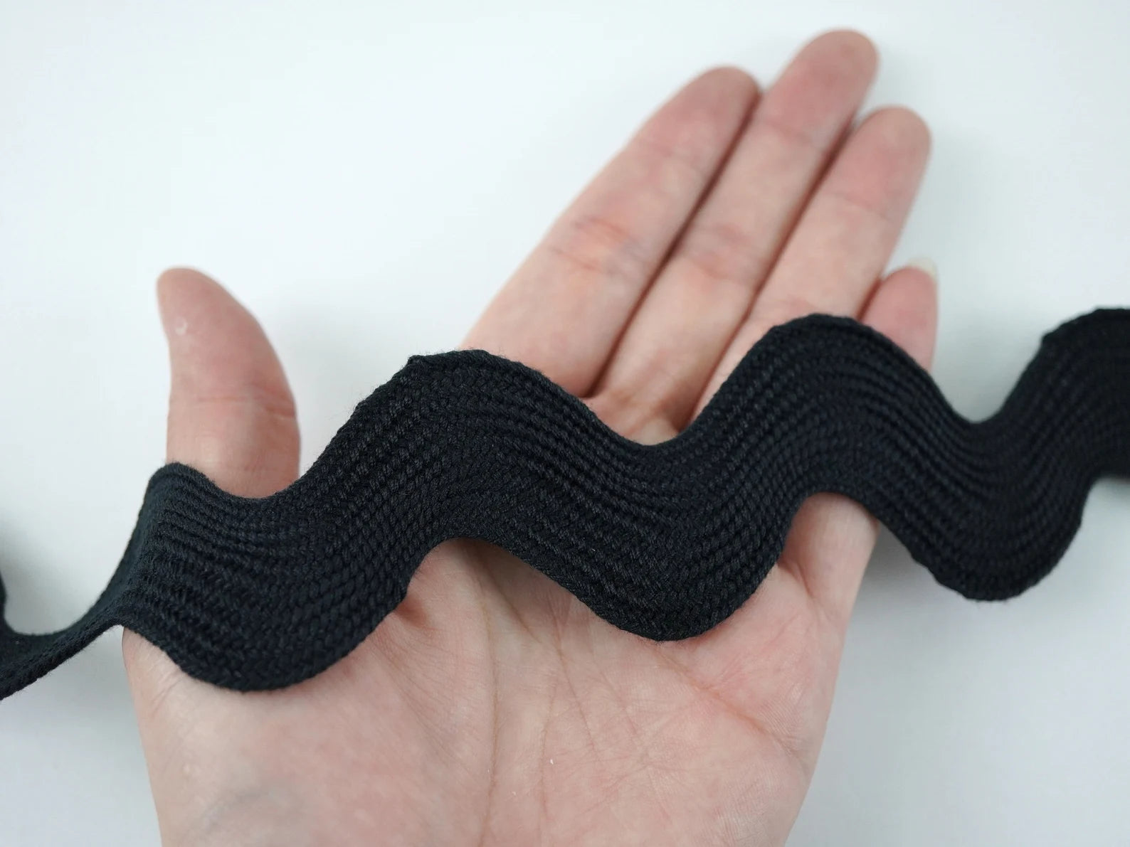 Jumbo Rickrack - Black