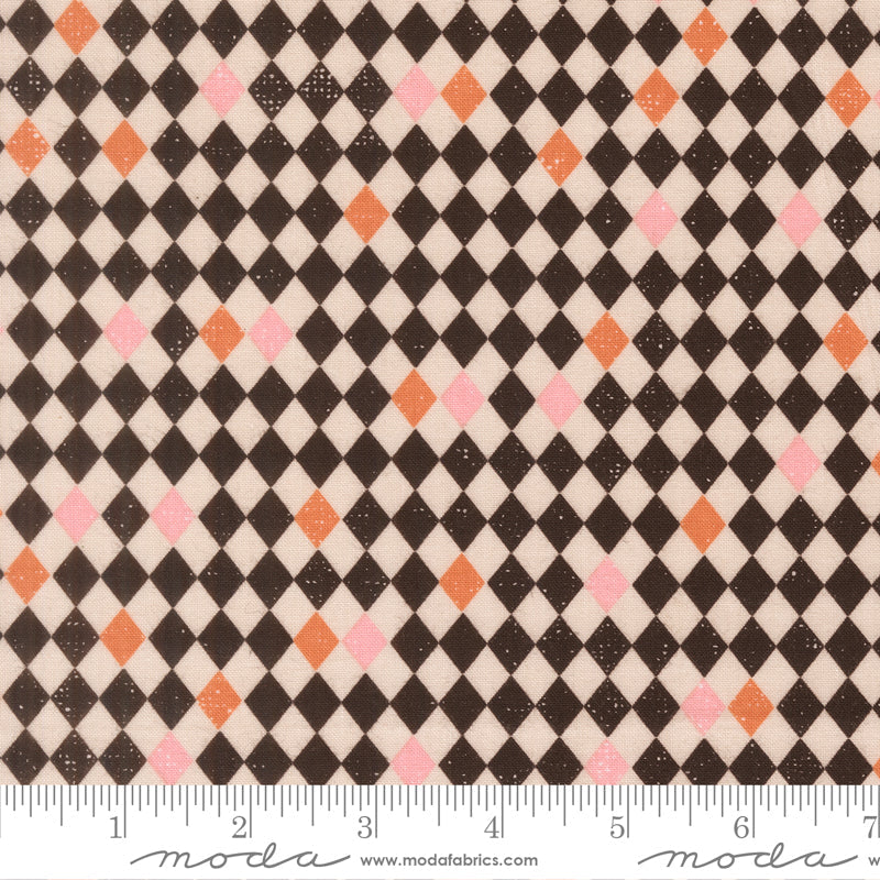 Purrs and Boo: Harlequin Diamond - Black Cat