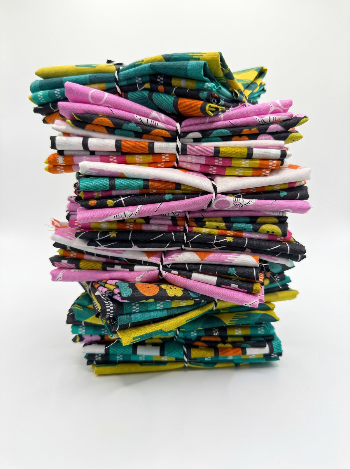 Sarah Hearts Bits & Bobs Fat Quarter Bundles