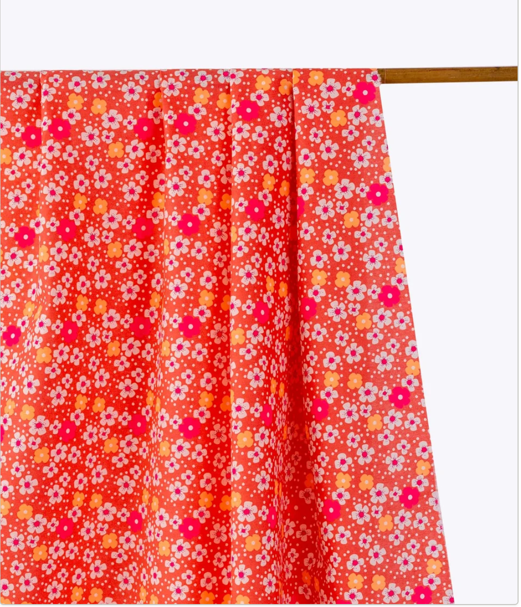 Petit Pan - Fleurs des îles rose sable Cotton Poplin Fabric