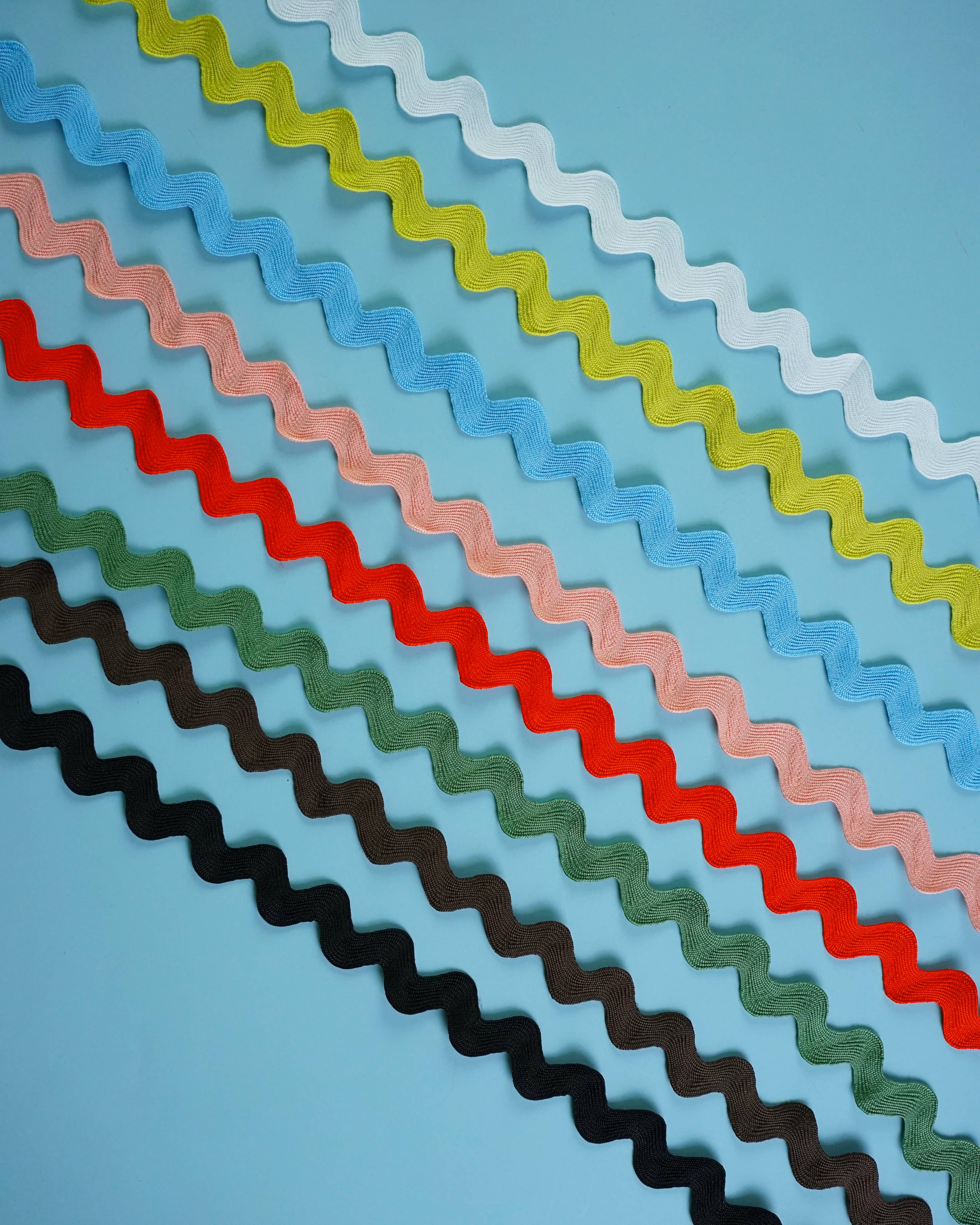 Pink Taffy Big Ric Rac: 3 yards