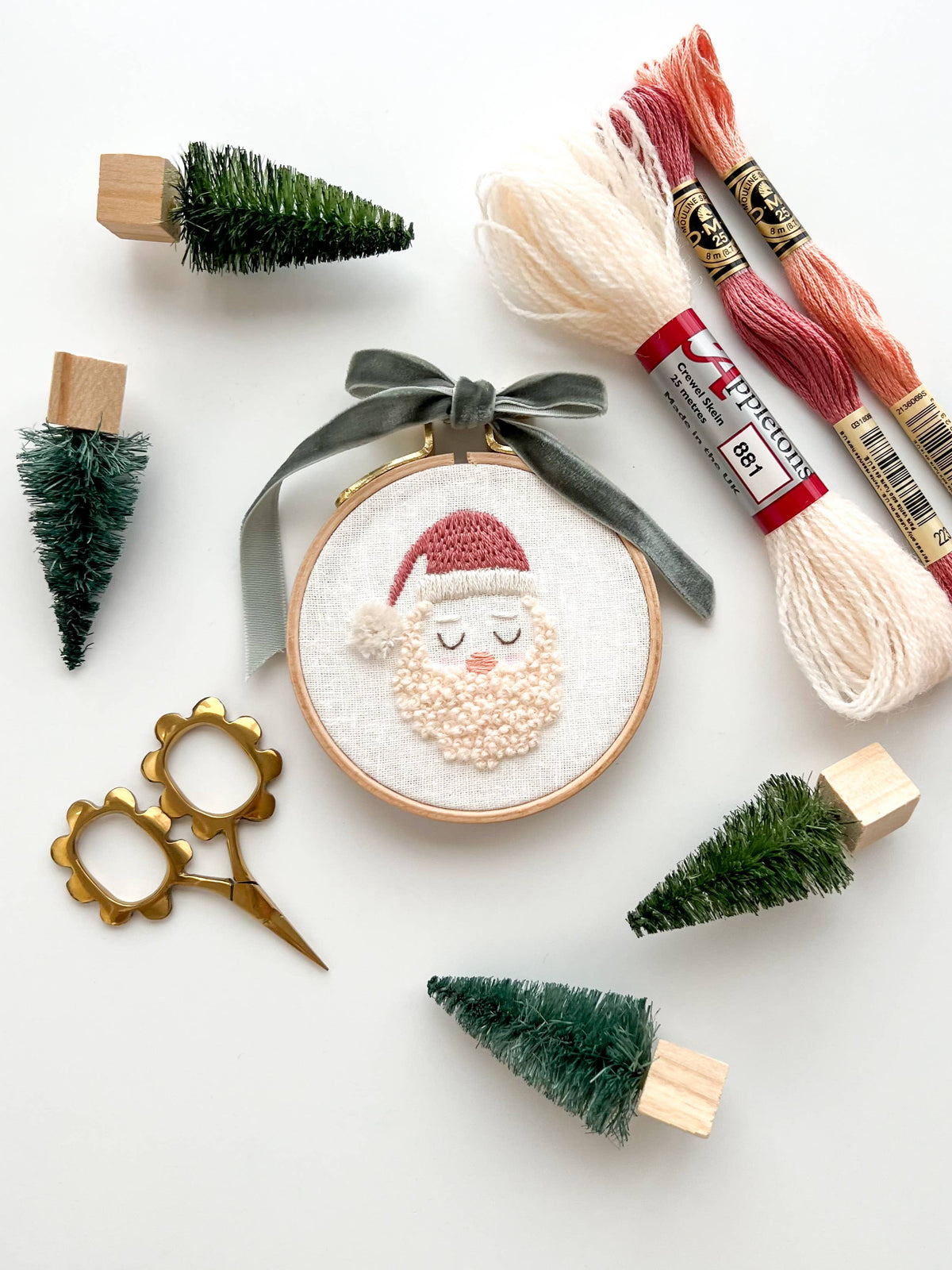 Matryoshka Doll Shop - Santa Embroidery DIY Kit, Beginner Craft Kit, Christmas DIY